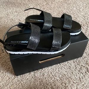 Fashion nova sandals